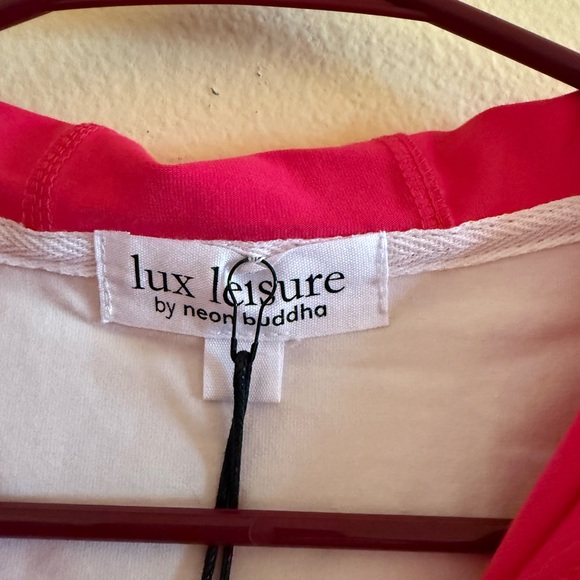 LUX LEISURE by NEON BUDDHA Artful Jacket
NEW with tags - Picture 3 of 9